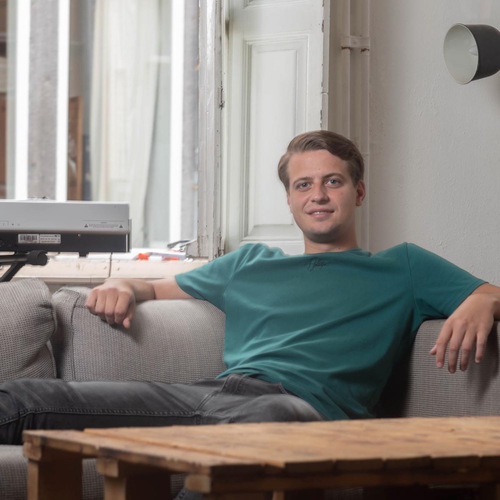 “Ik moet regelmatig studenten vertellen dat ze voor honderden euro’s zijn opgelicht”