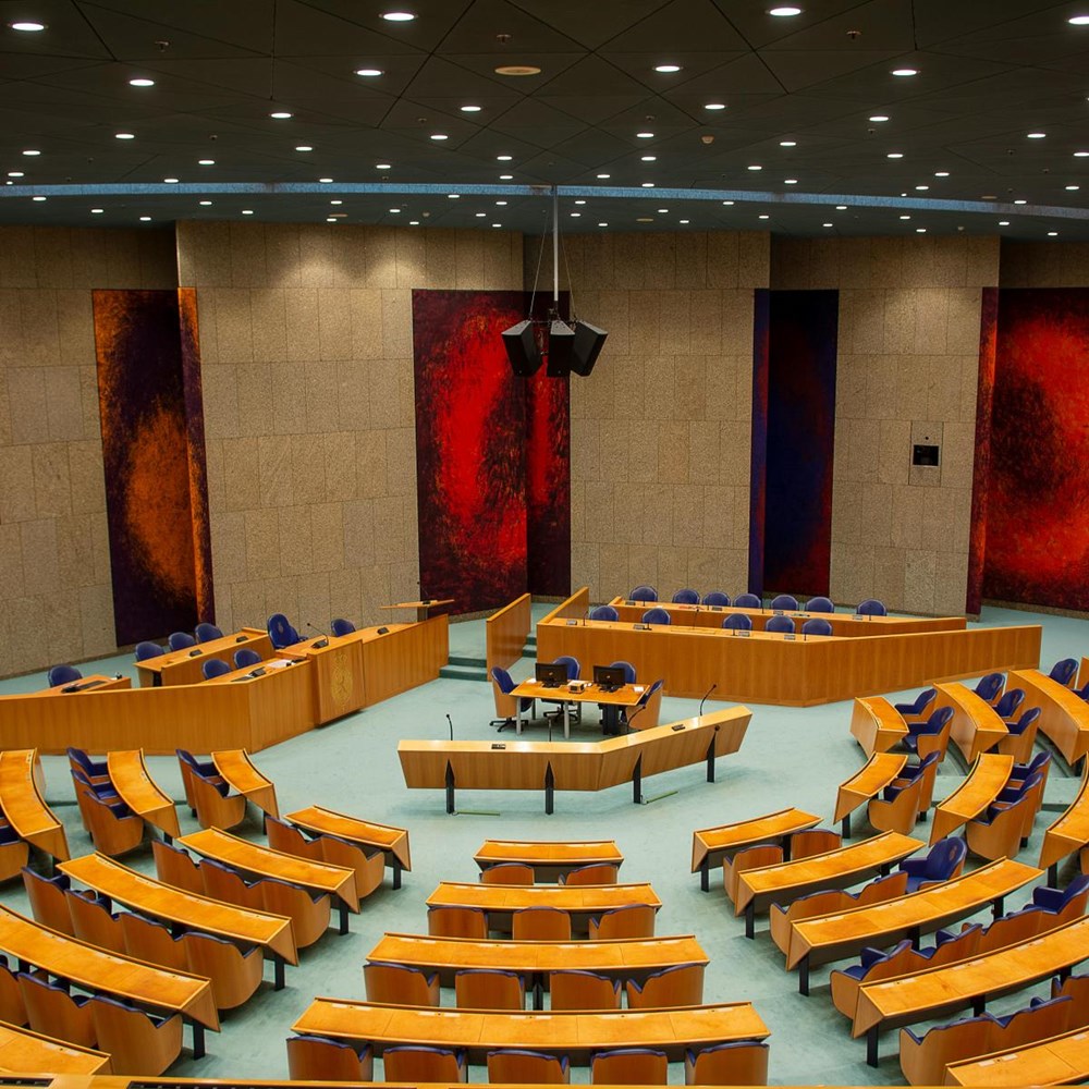 Tweede Kamer stemt nog niet over bezuinigingen