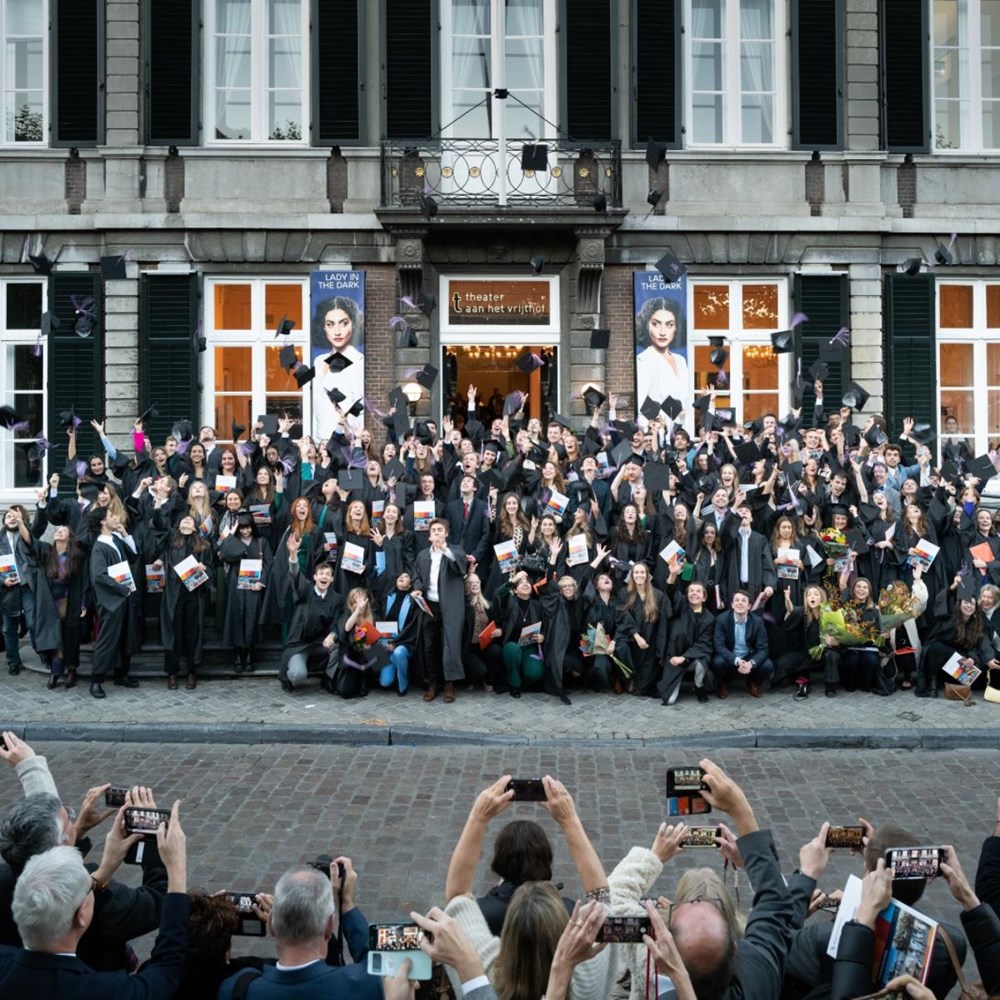 40 procent cum laude afgestudeerden: is dat niet erg hoog?