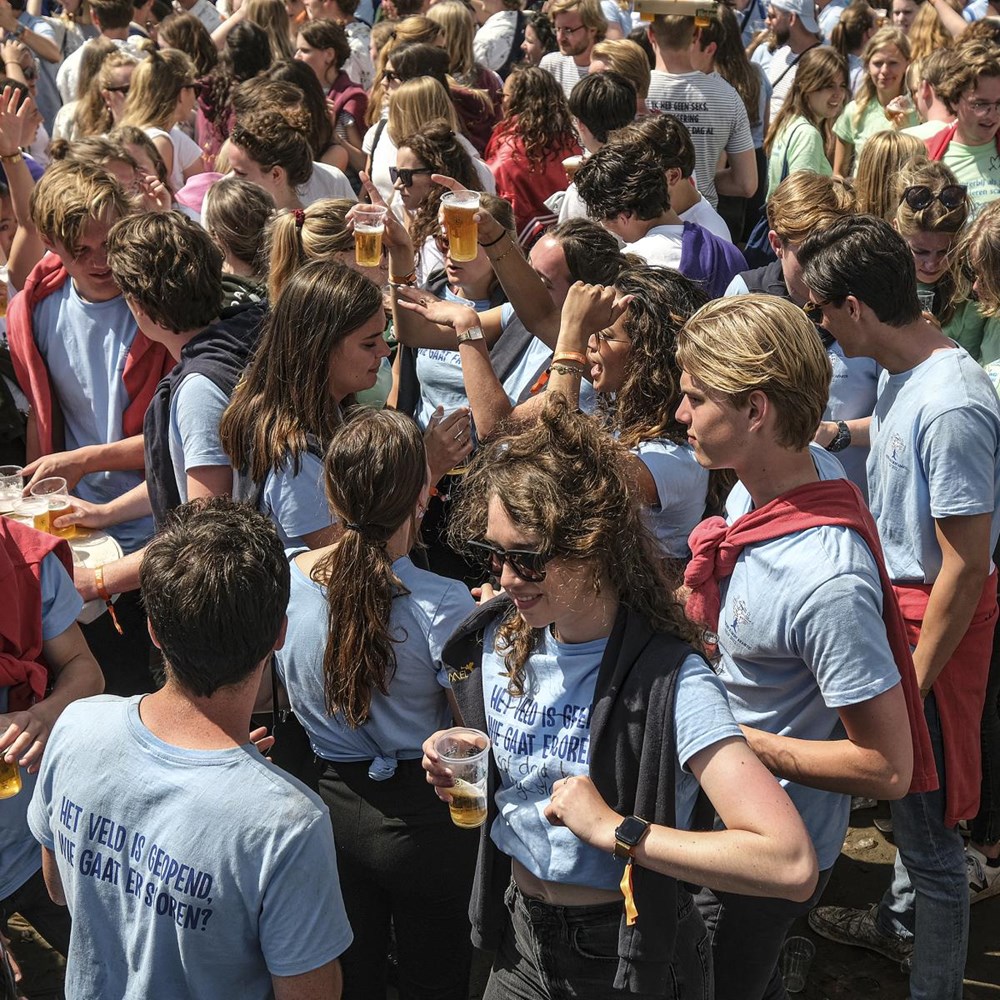 Nog altijd geen besluit UM over A-tijd; disputen inaugureren aspirant-leden vroegtijdig