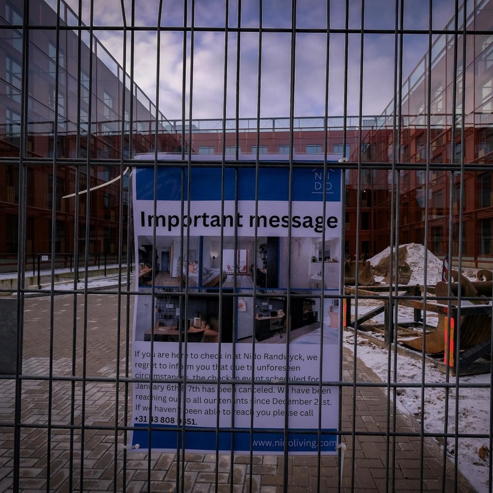 Rechtszaak vertraagd studentencomplex: ‘Onvoorzichtig om oude kamer op te zeggen voor je sleutel van nieuwe studio hebt’