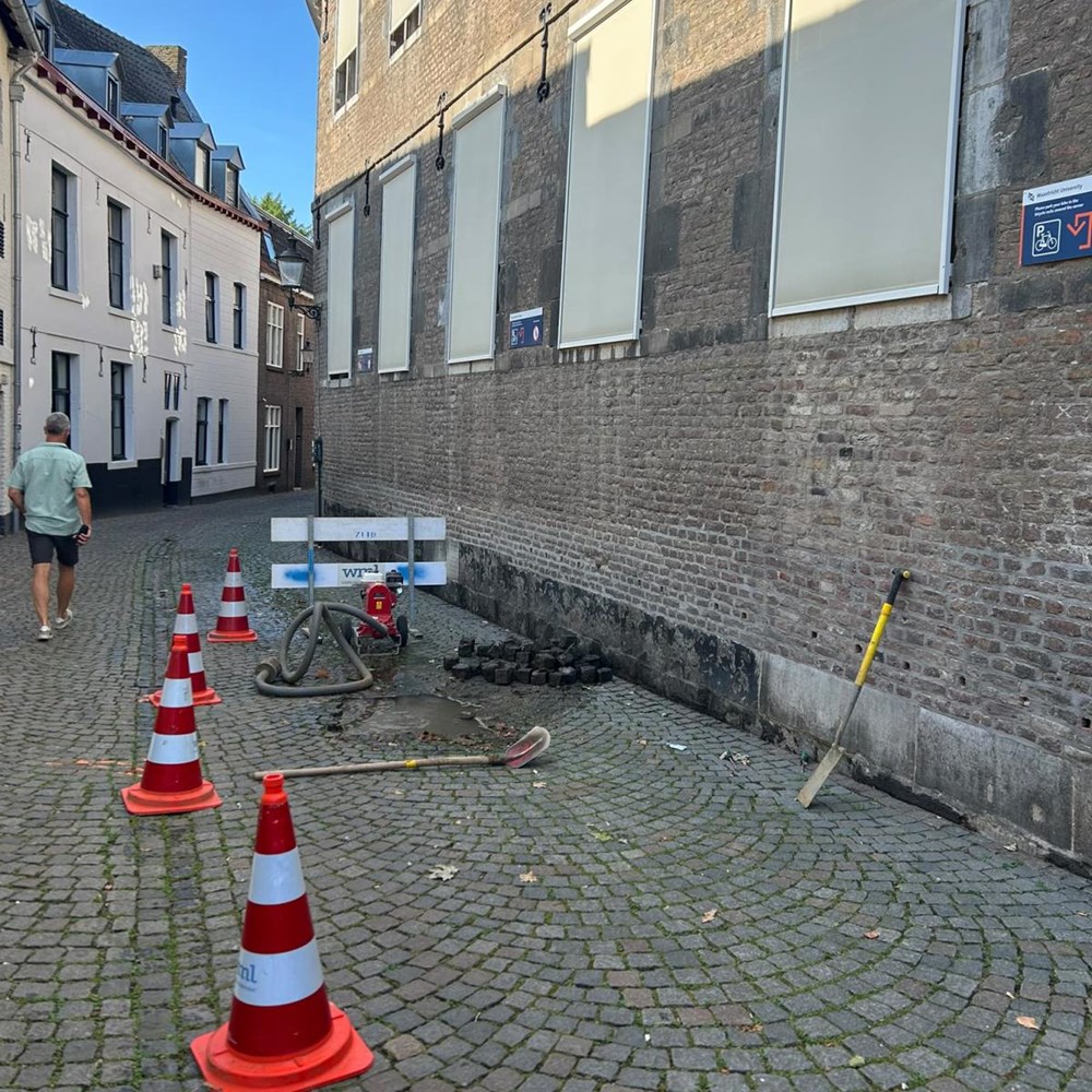 Lek in waterleiding: water vandaag tot 14.00 uur afgesloten in studentenservicecentrum