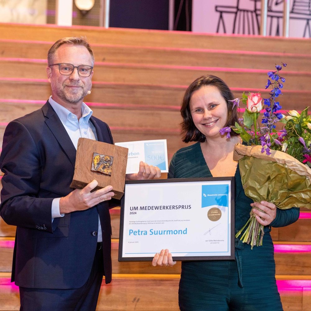 Employee award for HR professional Petra Suurmond