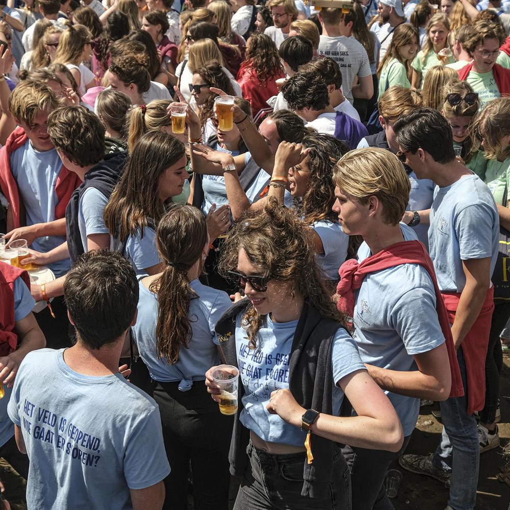 Still no decision on ‘A-tijd’ by UM; student societies inaugurate prospective members prematurely