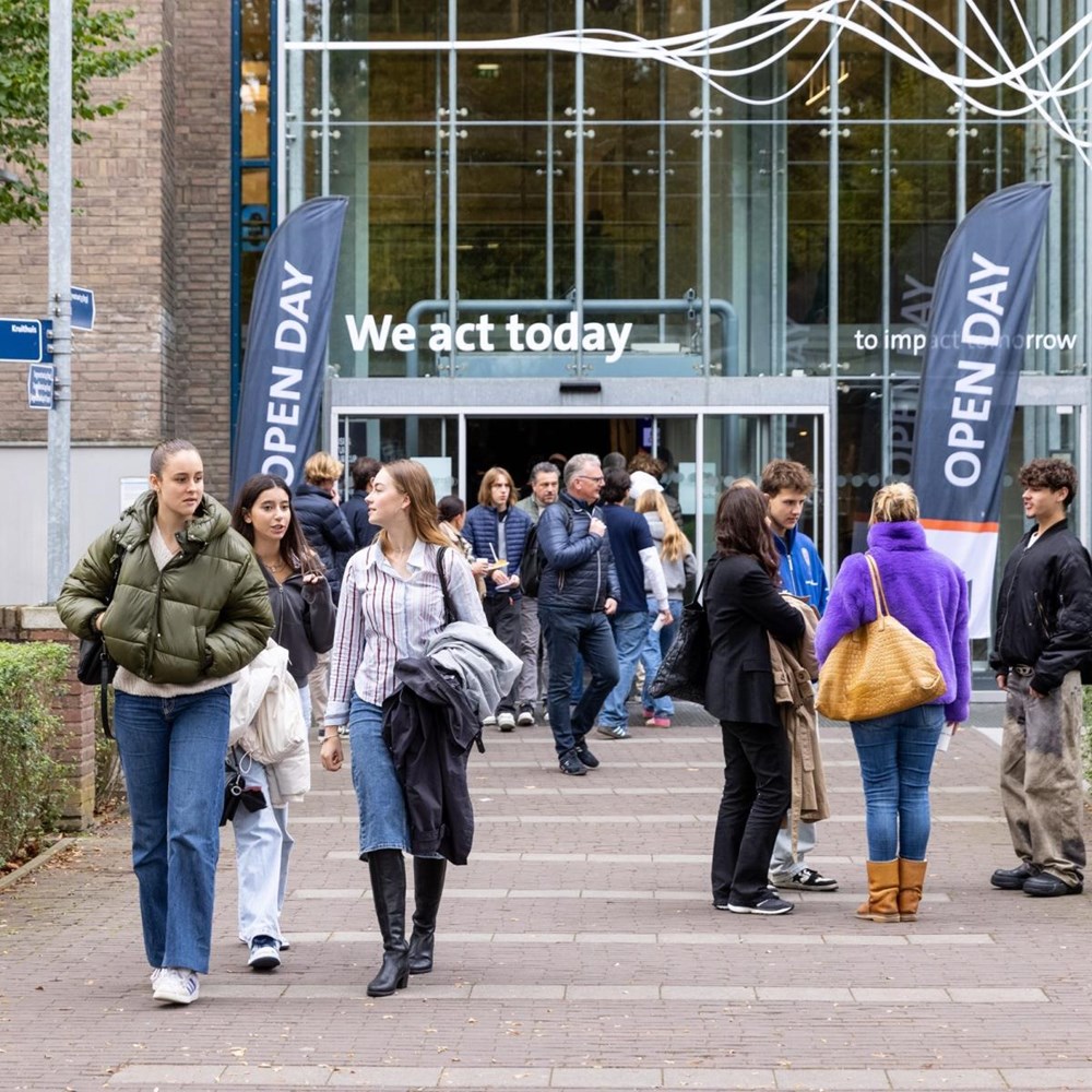 Maastricht University resumes international student recruitment