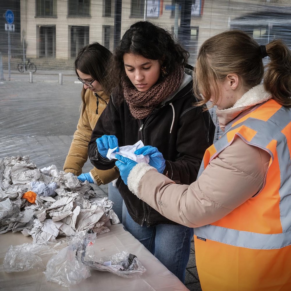 “Folks, those gloves do go in general waste”