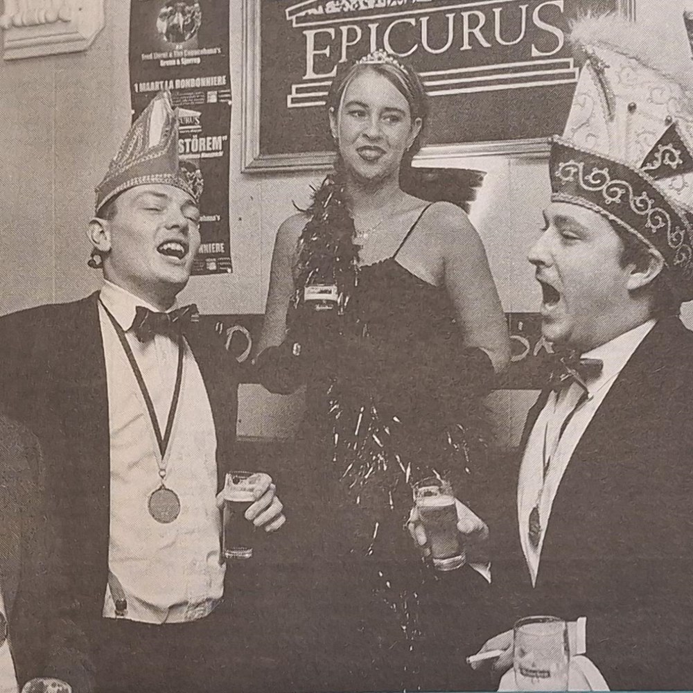 2000: Help, Prince Carnaval is a princess!