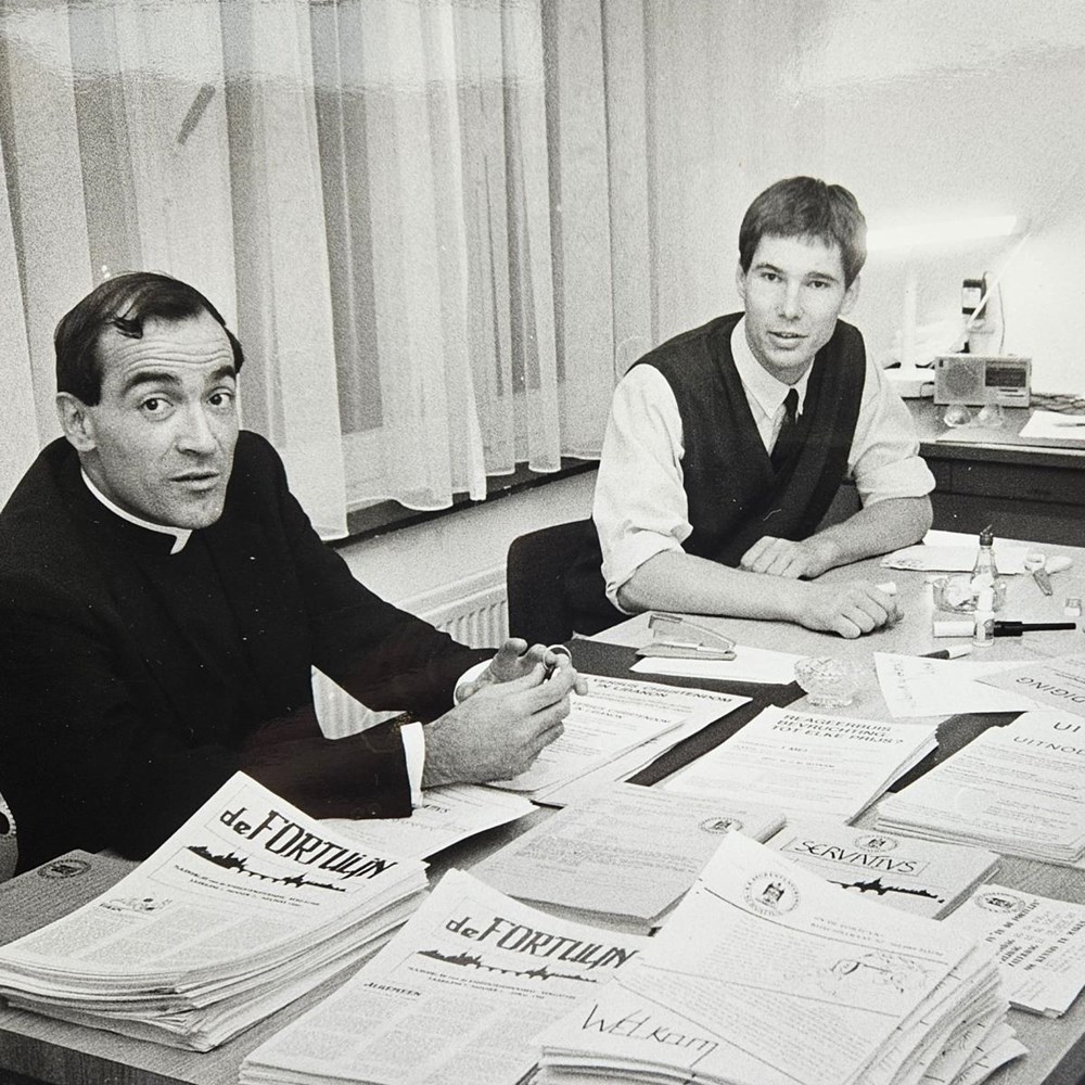 1975-present: Chaplaincy troubles