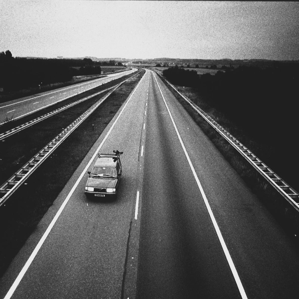 1989 – 1994: Stoned at the wheel, at the expense of the US government