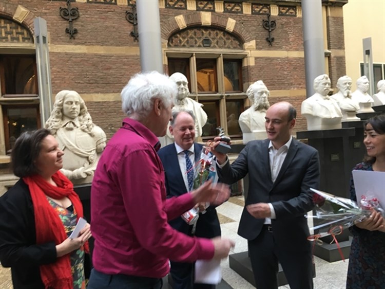 Academie-kus voor SP op Valentijnsdag