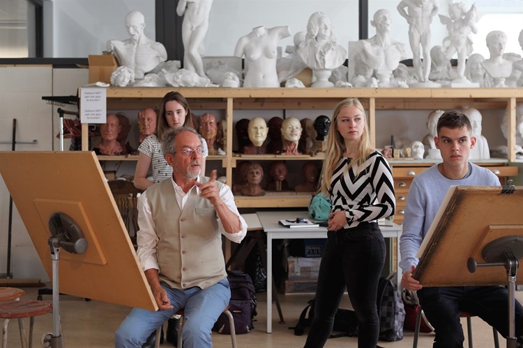 Aanstaande dokters leren van kunst