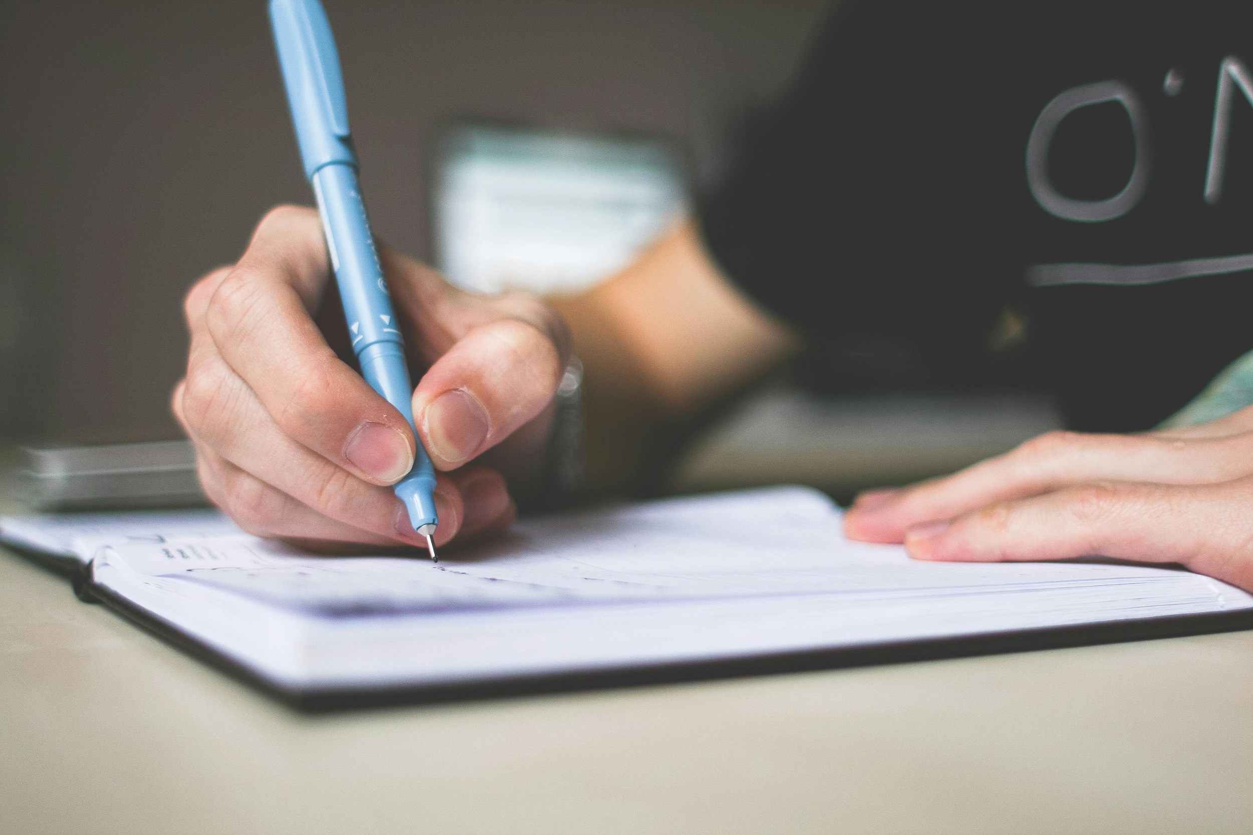 Meer aandacht voor schrijven in beginnerscursus Nederlands 
