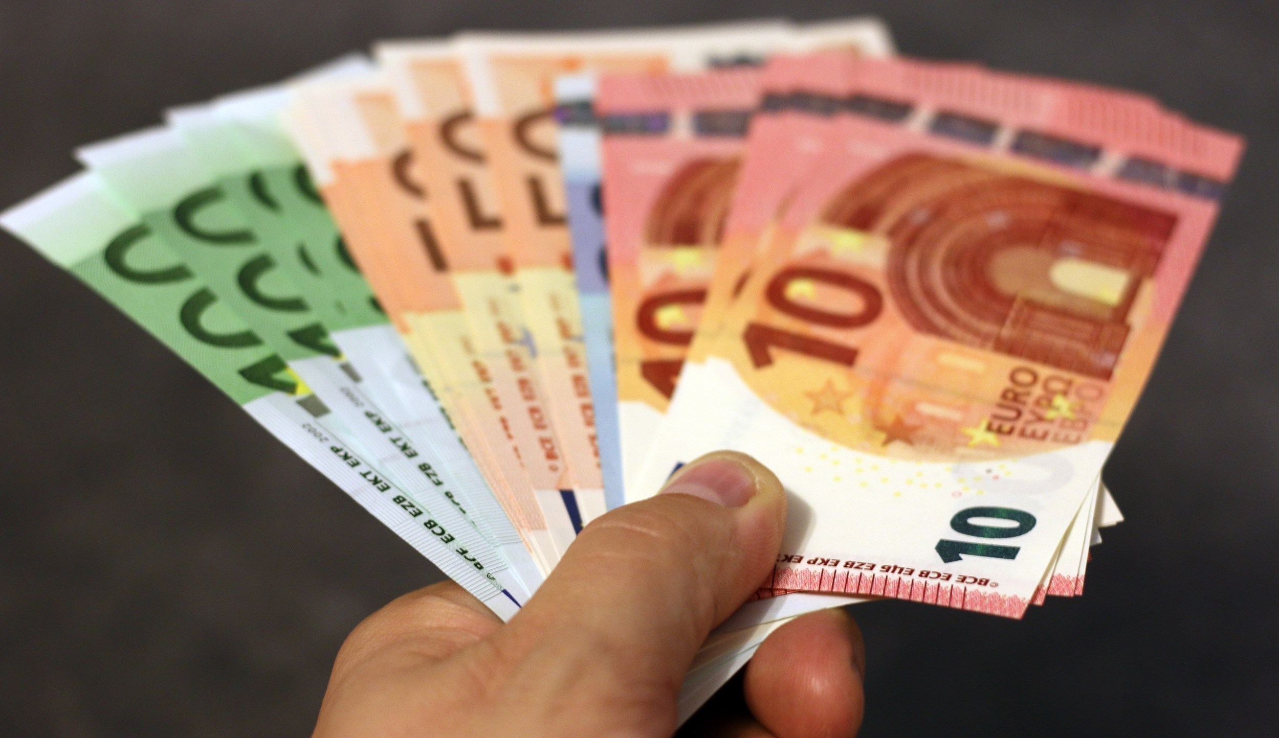 Lijsten met sponsors hoogleraren bieden schijntransparantie
