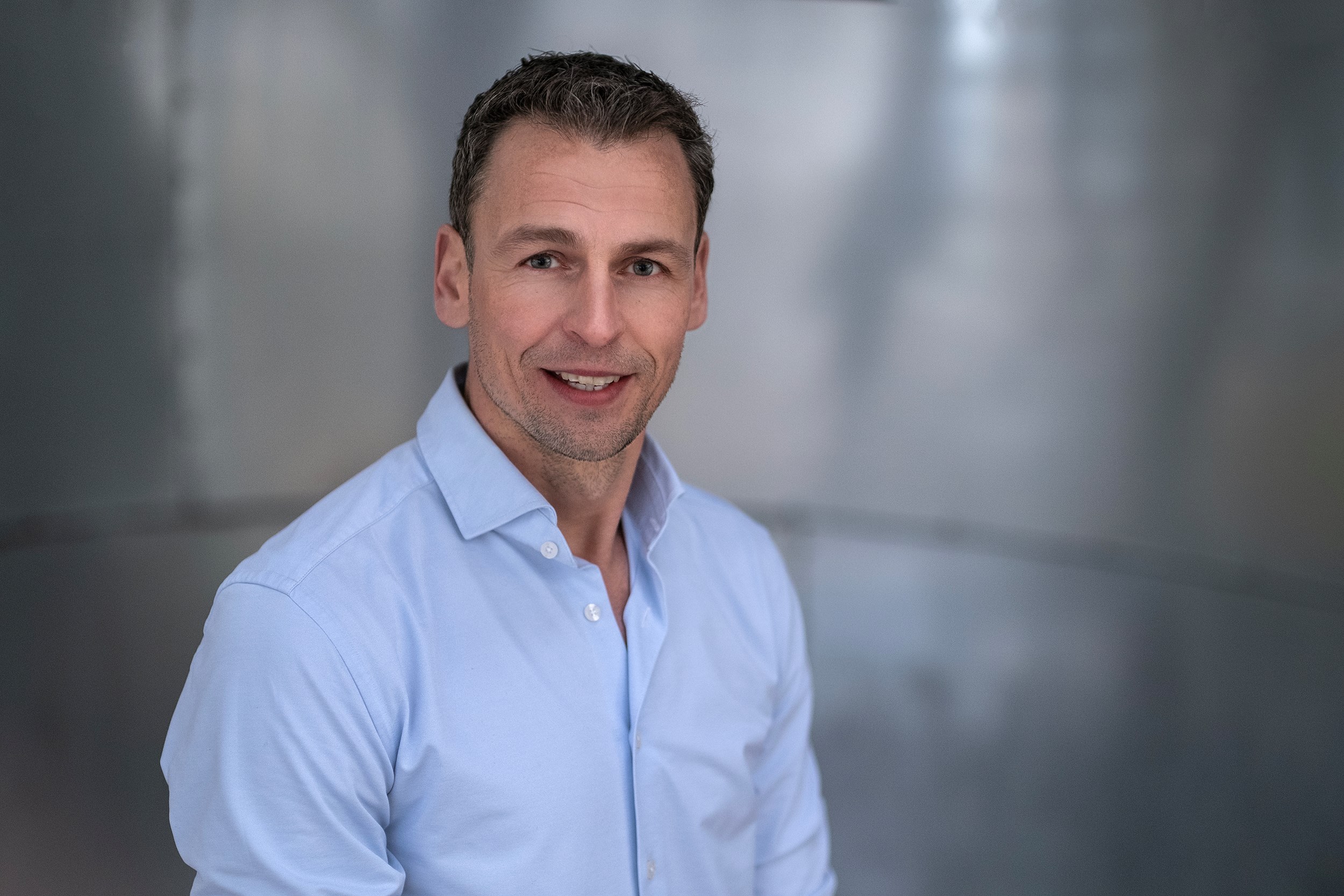 “Ik kijk niet naar de toekomst en ook niet terug. Ik leef in het moment en ben gelukkig”