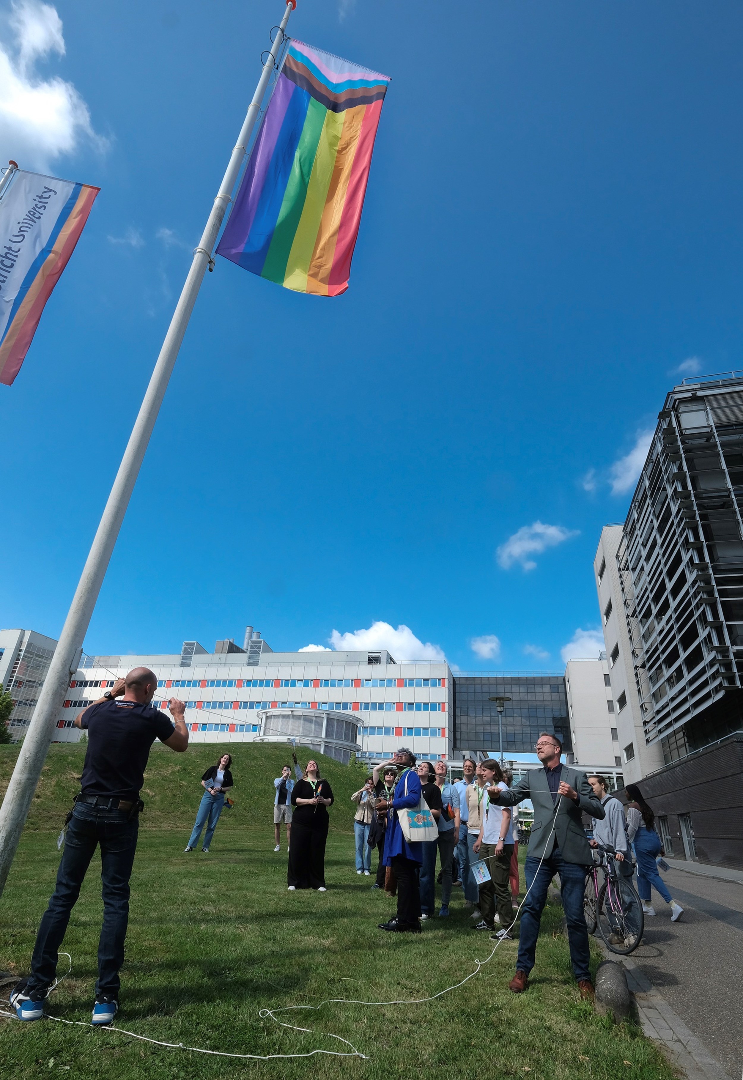 Pride-maand: ook een gehesen vlag op universiteitsterrein