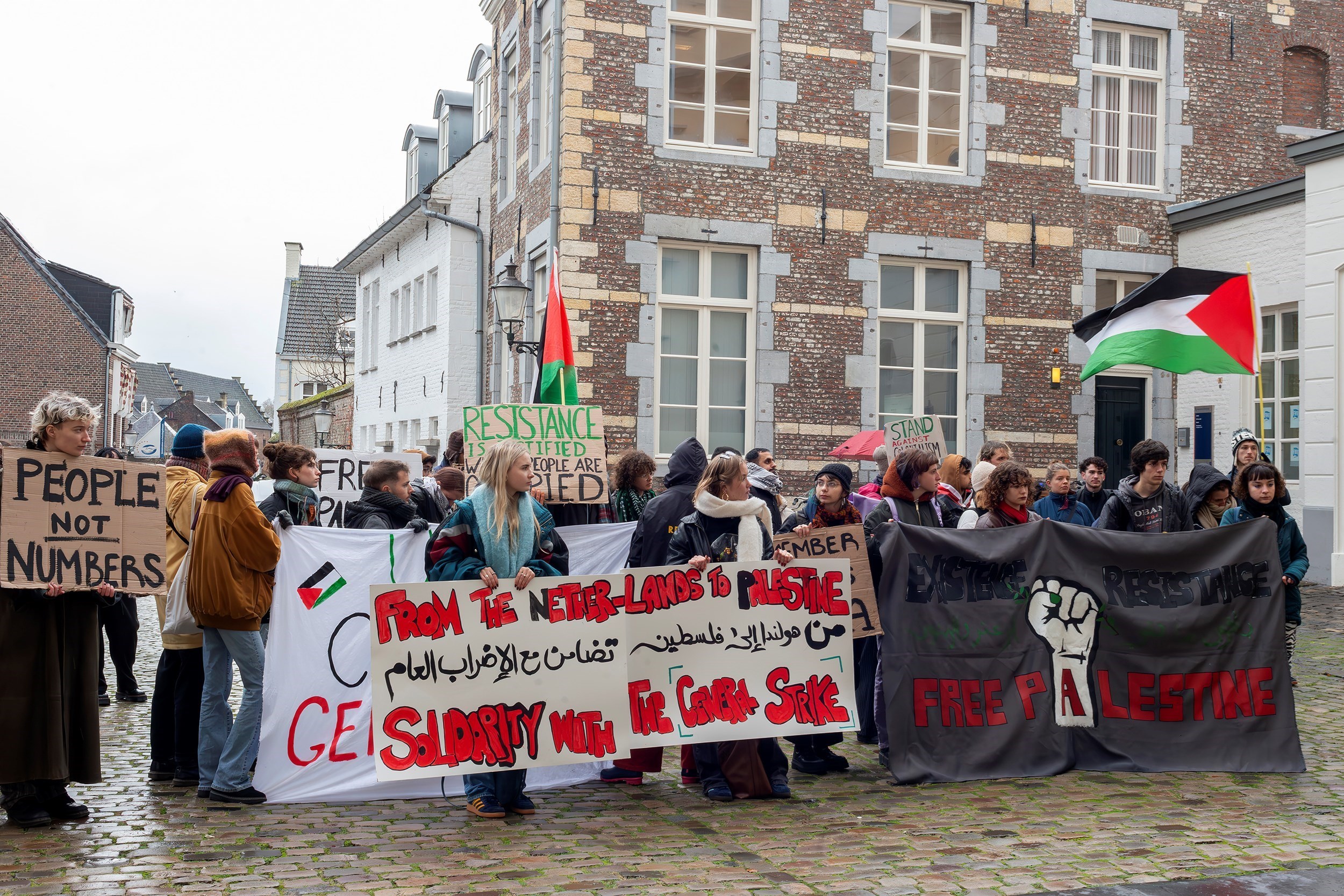 Universities don’t want to close door to Israel, rectors write
