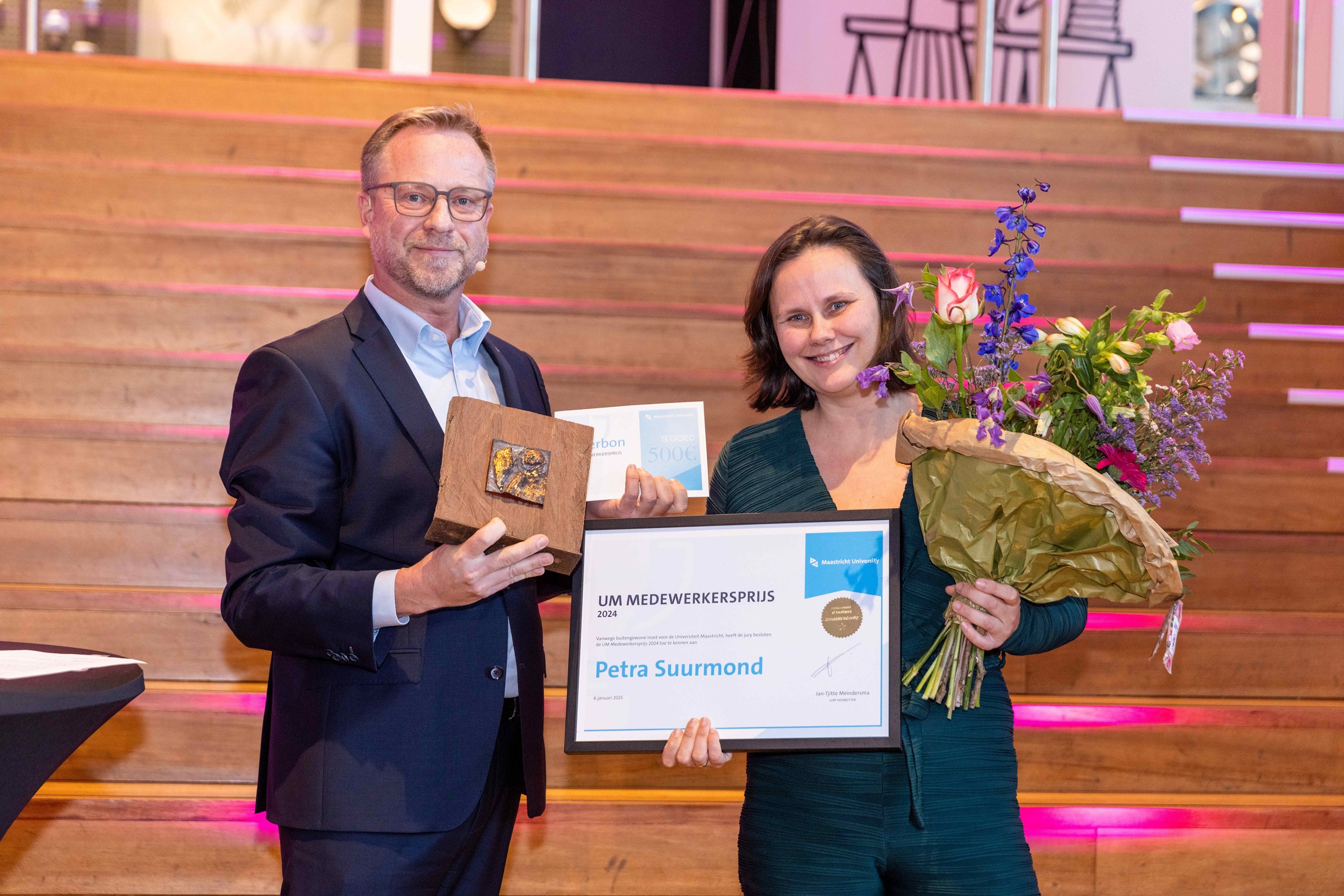 Employee award for HR professional Petra Suurmond